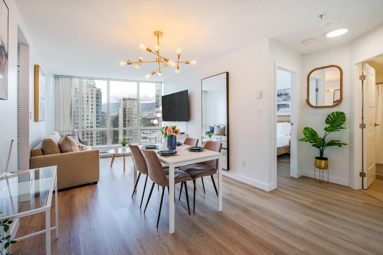 Best Location Downtown Chic Suites Vancouver Esterno foto