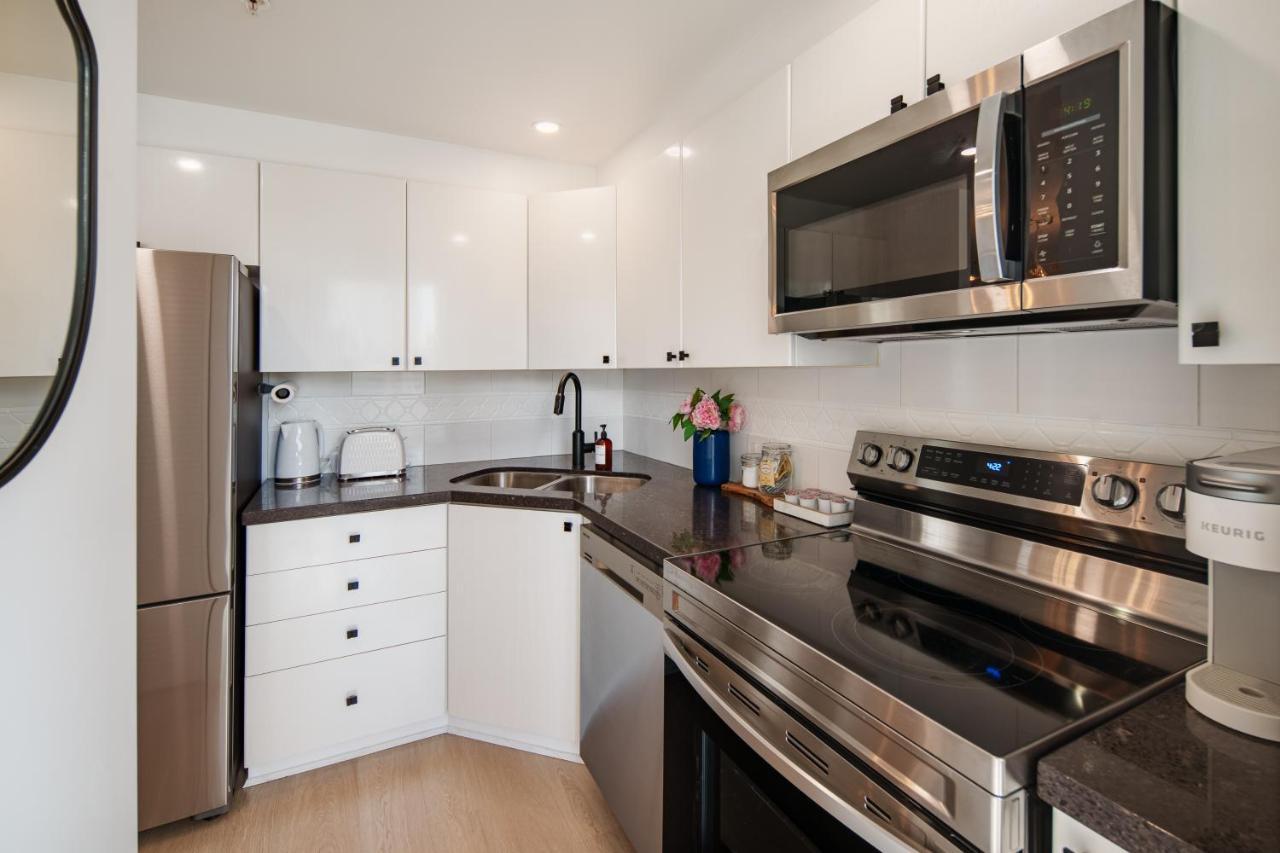 Best Location Downtown Chic Suites Vancouver Esterno foto