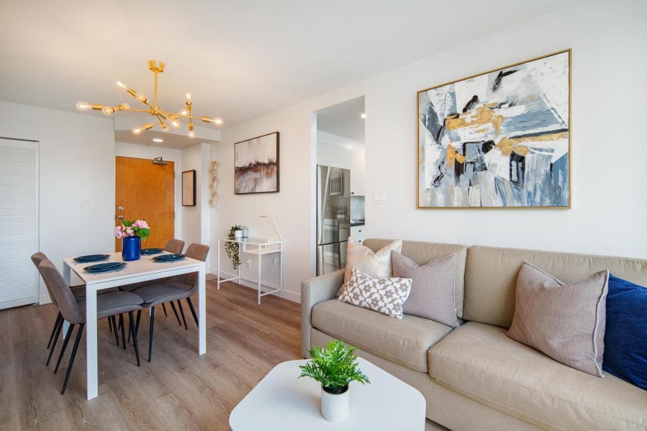 Best Location Downtown Chic Suites Vancouver Esterno foto