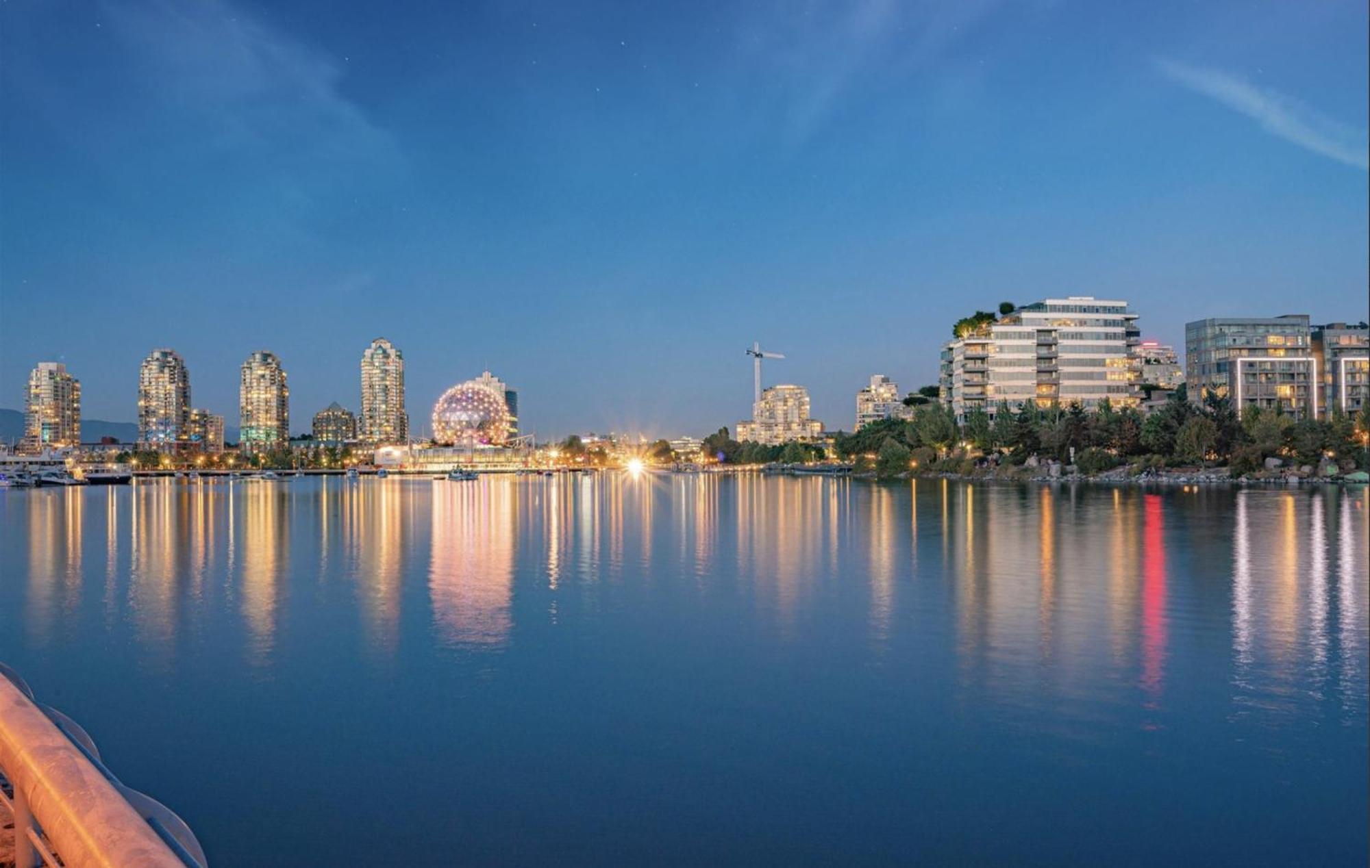 Best Location Downtown Chic Suites Vancouver Esterno foto